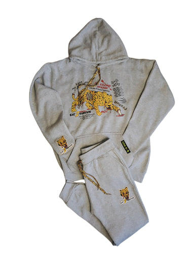 Kids Eat 2 Survive SweatSuit - Dons Custom Apparel